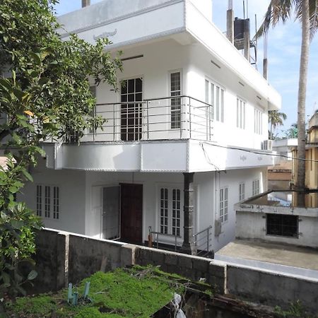 Appartement Arabian Pearl à Fort Kochi Extérieur photo